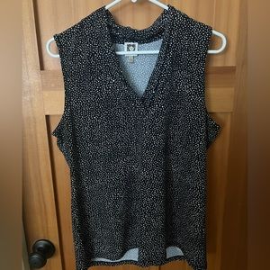 Anne Klein. Black with white dots. Size large